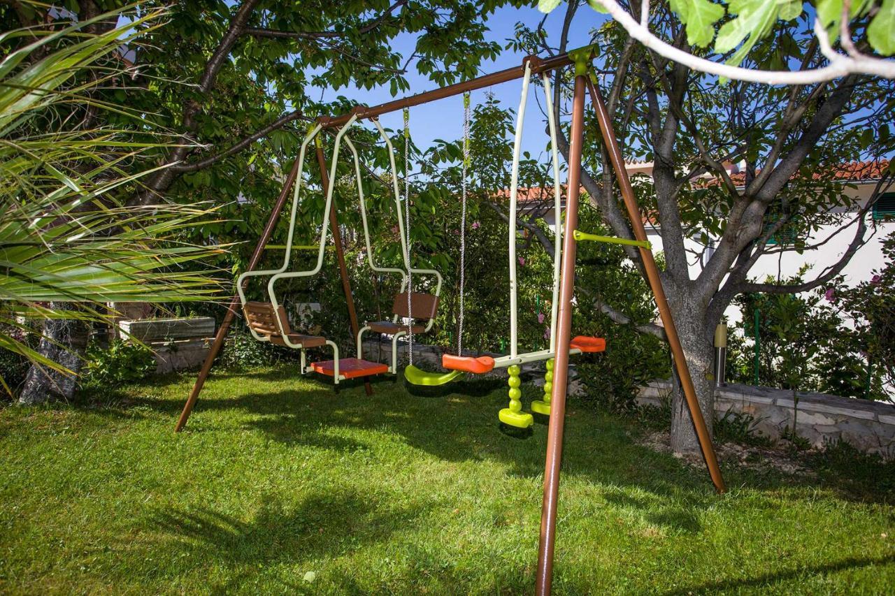 Art Villaer Makarska