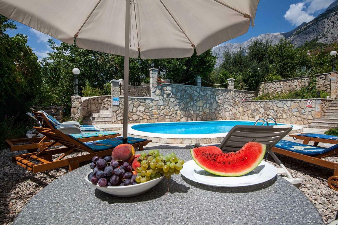 Art * Makarska